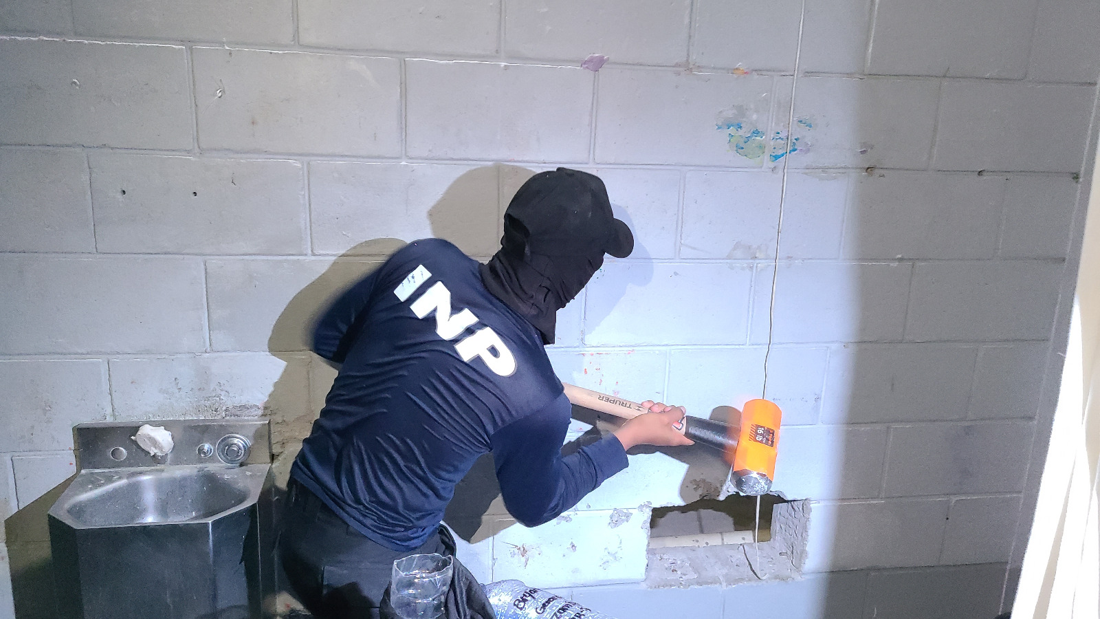 En Operación Refundación I encuentran explosivos en el Centro penal de Ilama, Santa Bárbara...